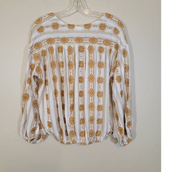 By Together Collection Faux Wrap Embroidered Blouse Top Gold White Size Small - Picture 2 of 10